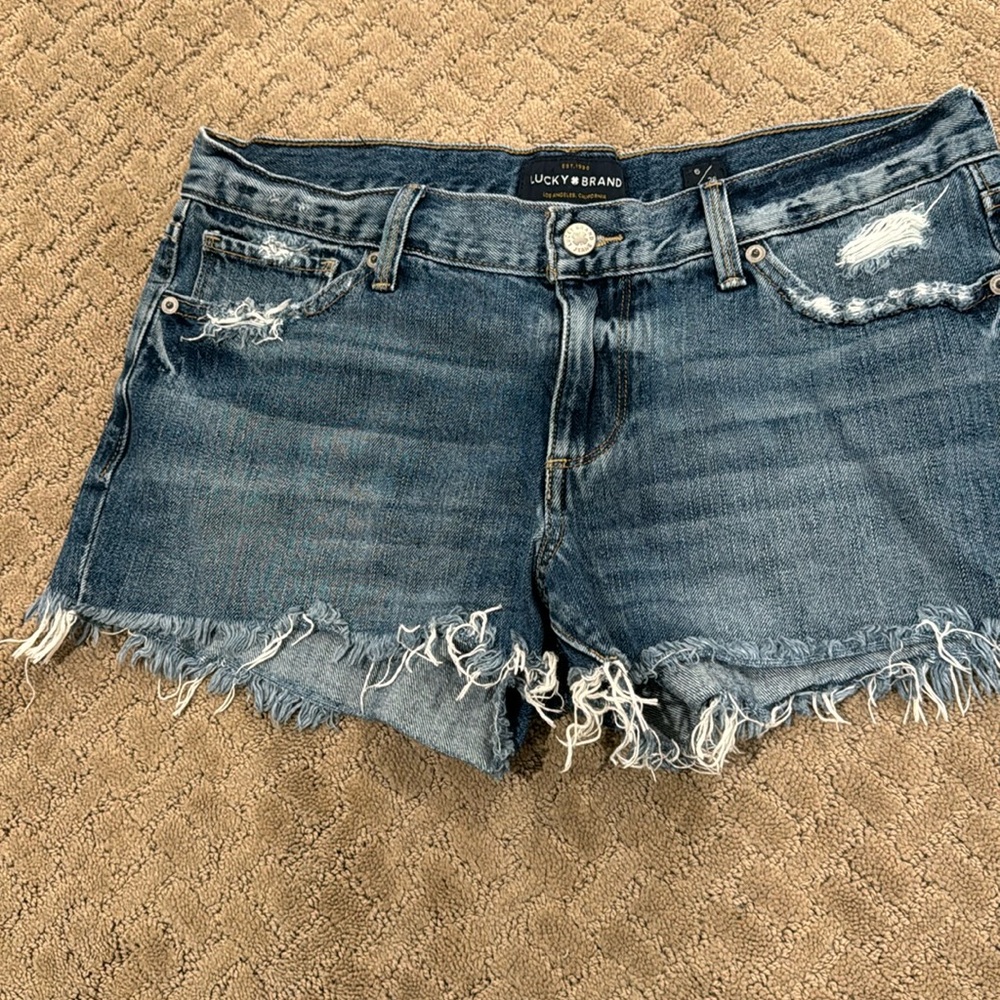 Lucky brand
